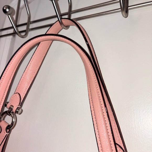 🌸 Coach Avery F37606 - Petal Pink Crossgrain Leather Shoulder Bag 🌸 - Picture 8 of 16
